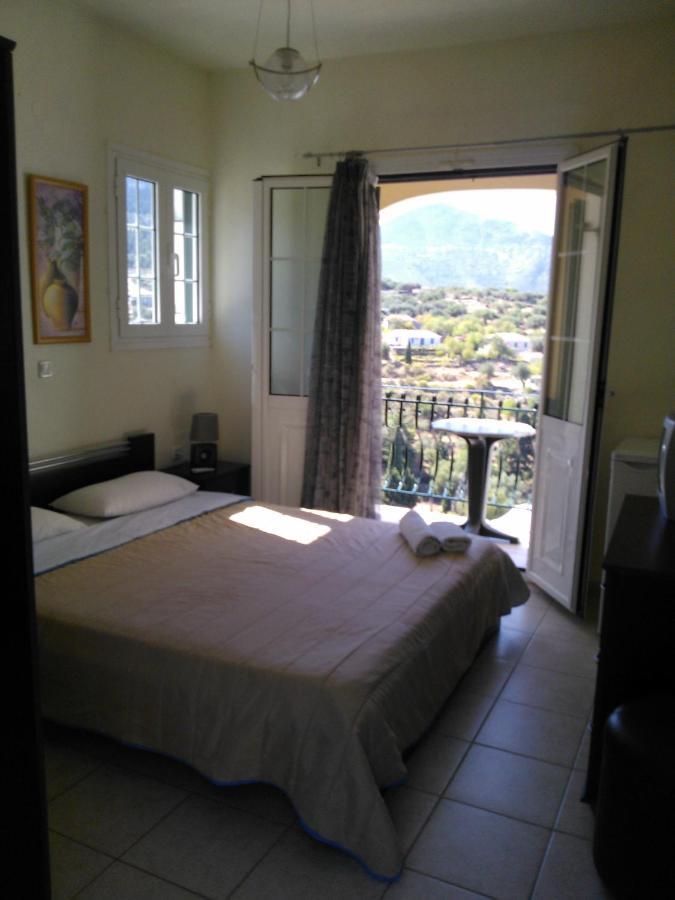 Niriides Apartmentsアソス 部屋 写真